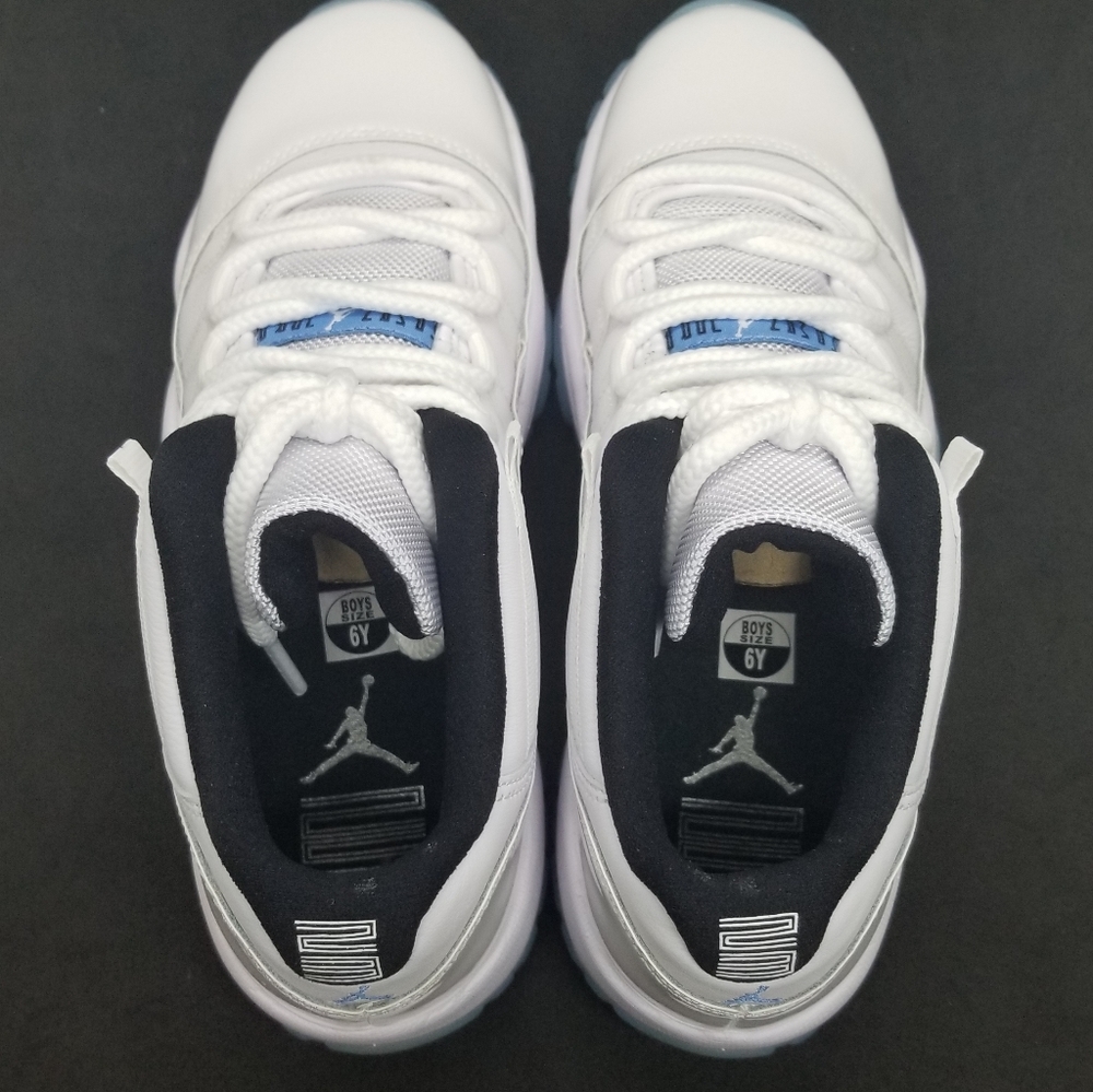 π Air Jordan 11 Retro Low "Legend Blue" - Picture 5 of 13